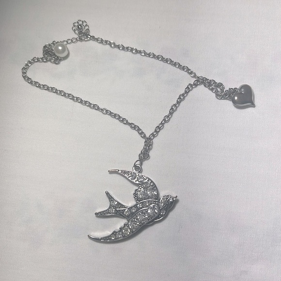 Necklace - Picture 1 of 1